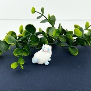 Vintage Mini Cat Figurine